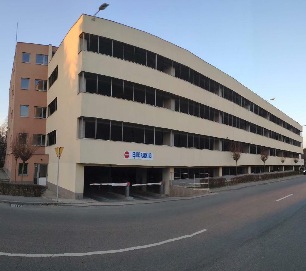 International Aparthotel - Free Parking Клуж-Напока Екстериор снимка
